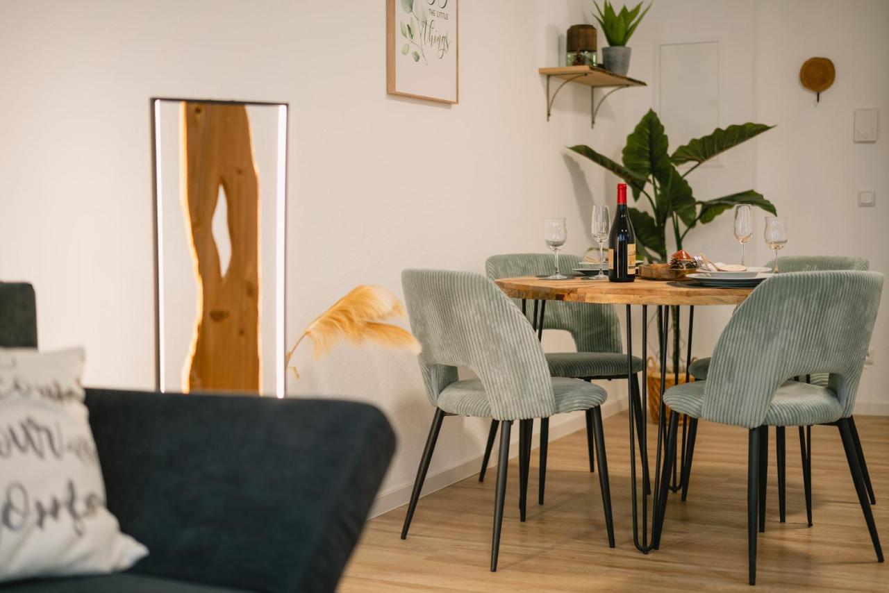 Modernes 2-Zimmer Themen-Apartment Im Zentrum Bayreuth Exteriör bild